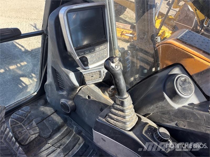 Hyundai HX330L Tracked Excavator Escavadoras de rastos