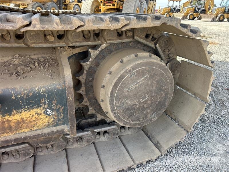 Hyundai HX480 L Tracked Excavator Crawler excavators
