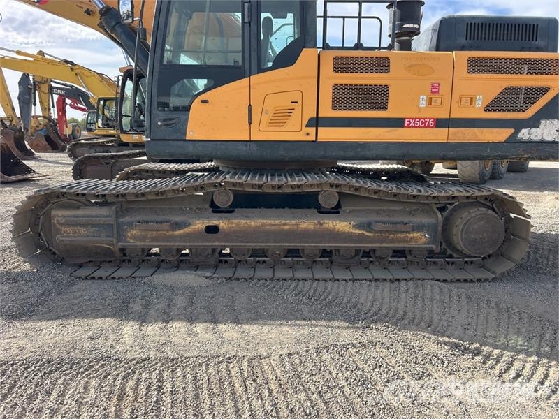 Hyundai HX480 L Tracked Excavator Crawler excavators
