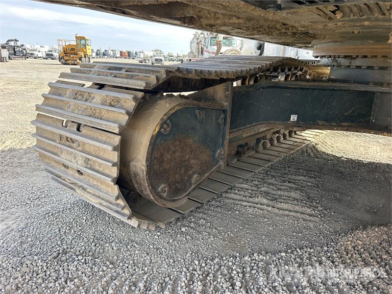 Hyundai HX480 L Tracked Excavator Crawler excavators