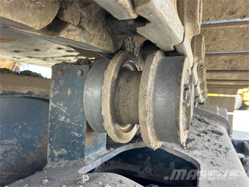 Hyundai HX480 L Tracked Excavator Crawler excavators