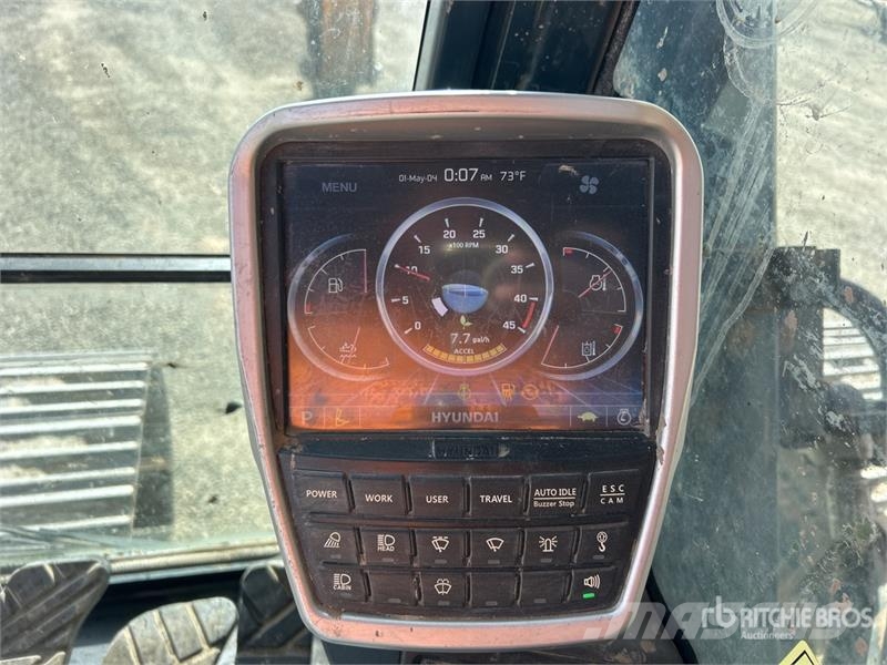 Hyundai HX480A L Kāpurķēžu ekskavatori