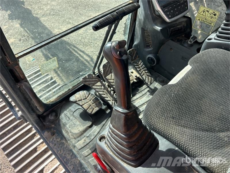 Hyundai HX480A L Kāpurķēžu ekskavatori