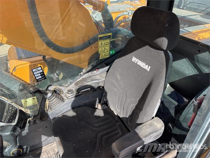 Hyundai HX480A L Kāpurķēžu ekskavatori