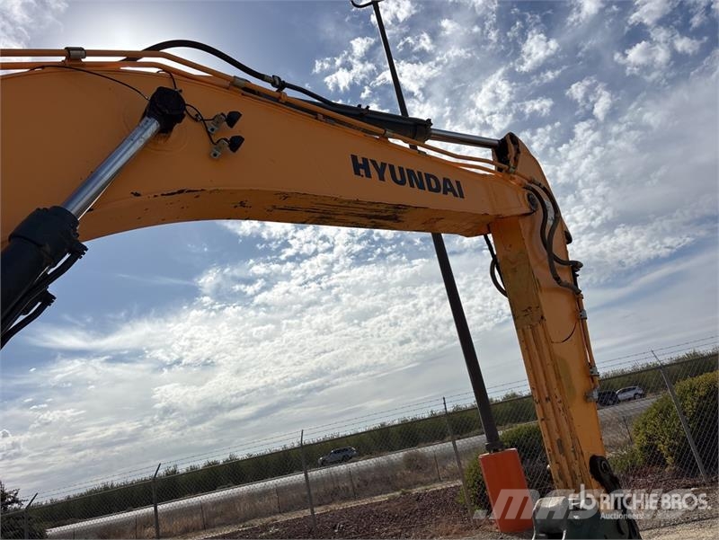 Hyundai HX480A L Kāpurķēžu ekskavatori