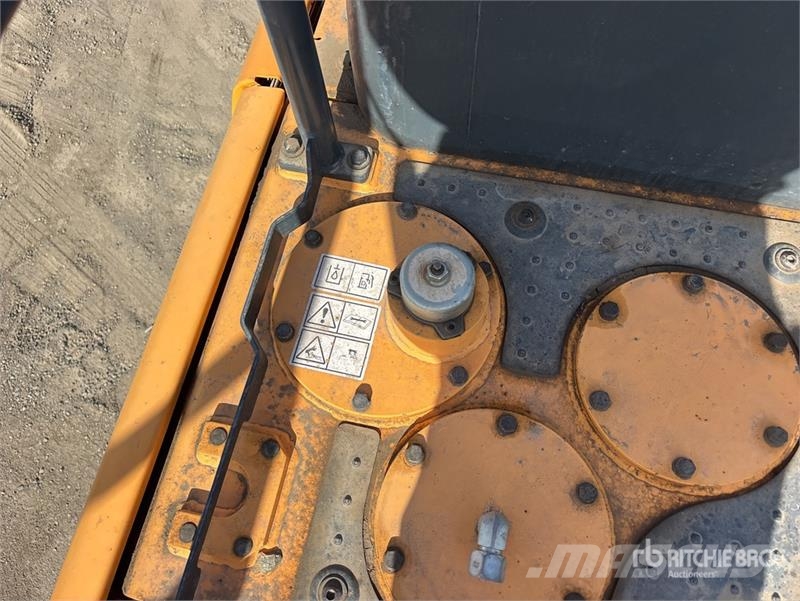 Hyundai HX480A L Kāpurķēžu ekskavatori