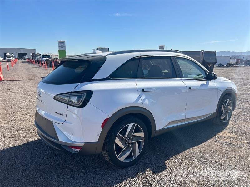 Hyundai Nexo 2WD SUV (Inoperable) Voiture