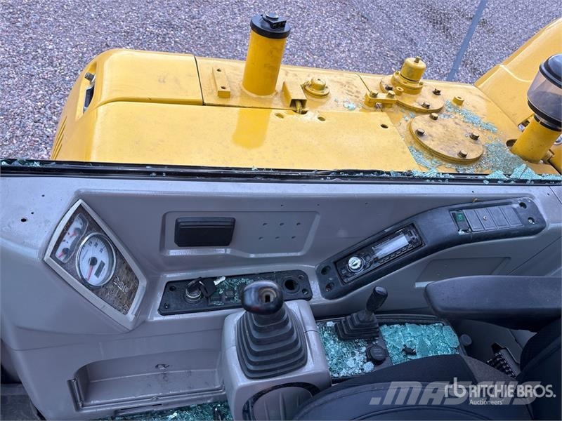 Hyundai R60-7 Tracked Excavator Bagri goseničarji
