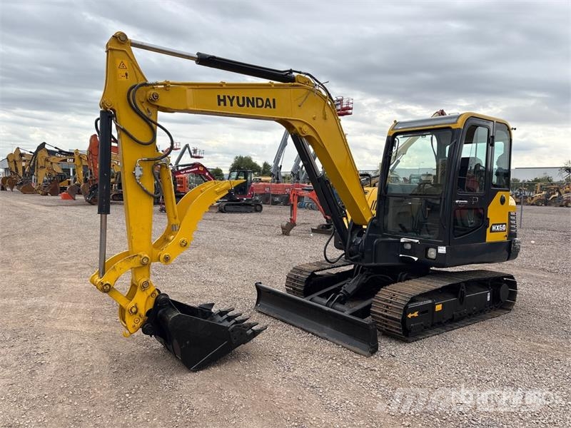 Hyundai R60-7 Tracked Excavator Bagri goseničarji