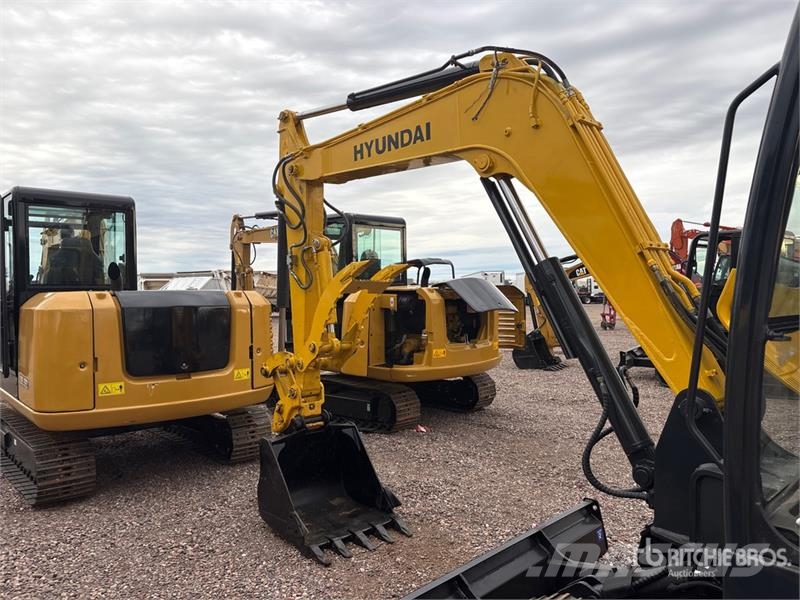 Hyundai R60-7 Tracked Excavator Bagri goseničarji