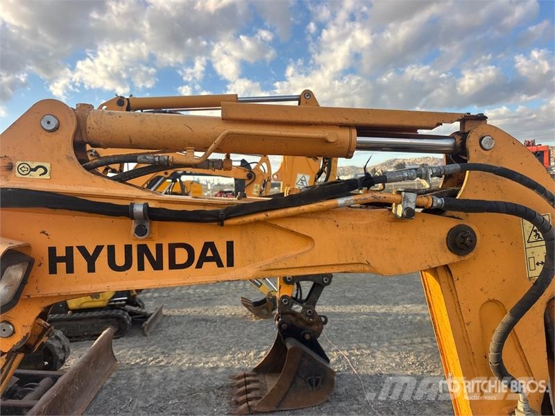 Hyundai Robex 17Z-9A Mini Excavator 소형 굴삭기 7톤 미만