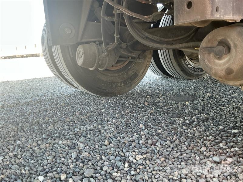 Hyundai V12530152-AJS Прицепы-фургоны