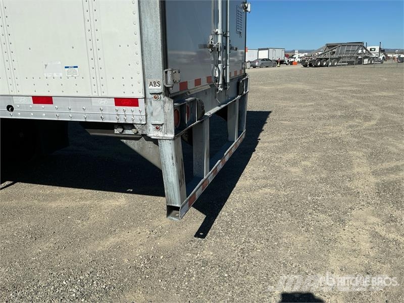 Hyundai VC2530152-AJS Прицепы-фургоны