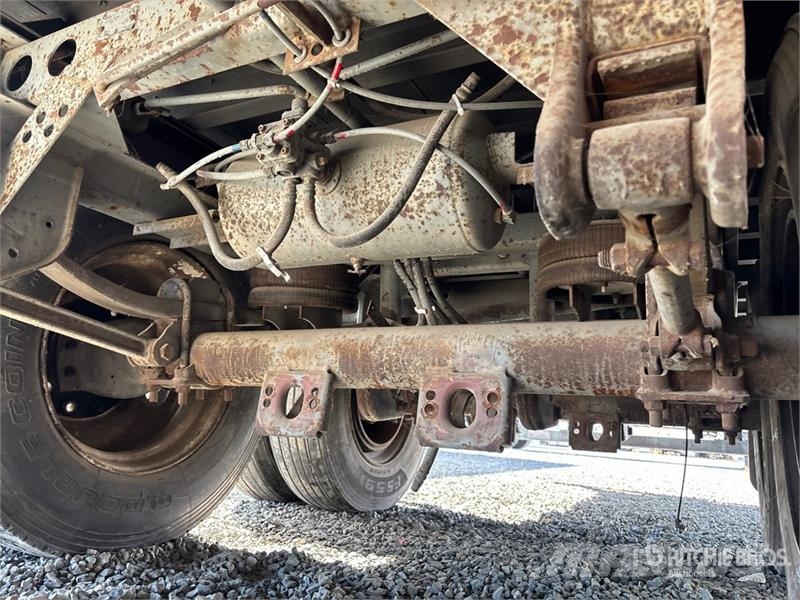 Hyundai VC2530152-AJS Прицепы-фургоны