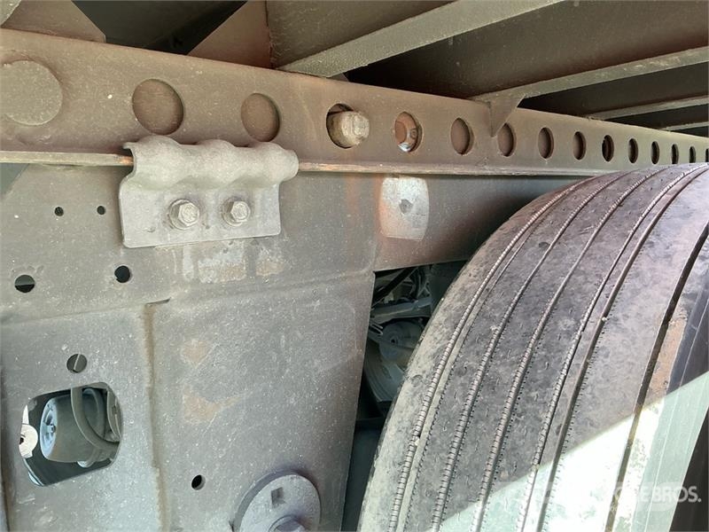 Hyundai VC2530152-AJS Прицепы-фургоны