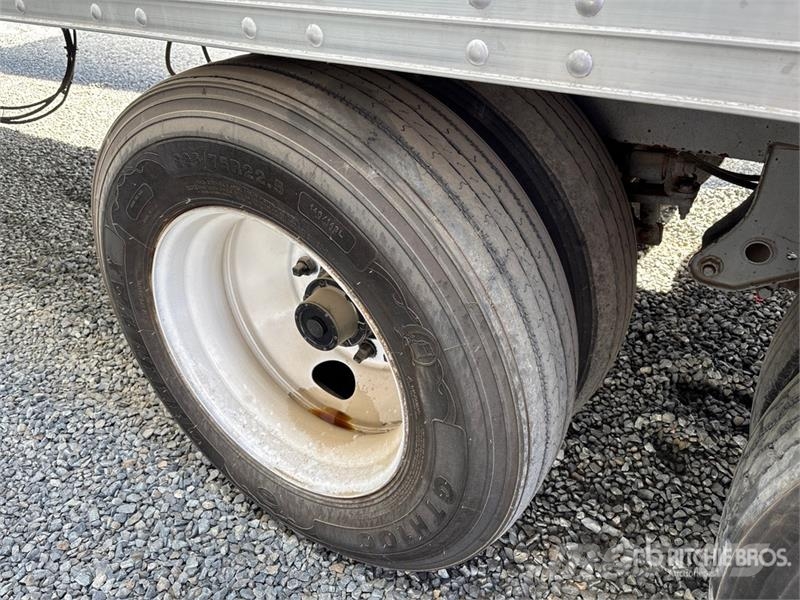 Hyundai VC2530152-AJS Прицепы-фургоны