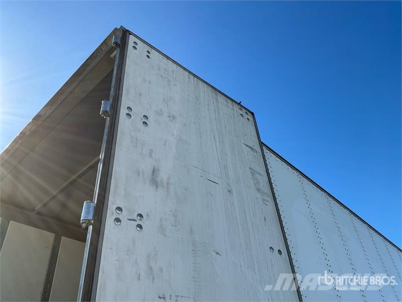 Hyundai VC2530152-AJS Прицепы-фургоны