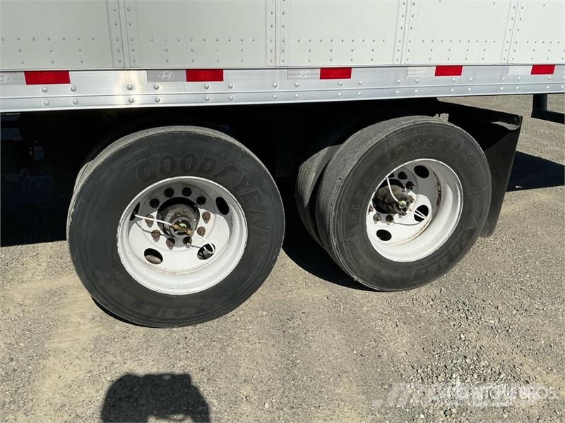 Hyundai VC2530152-AJS Прицепы-фургоны