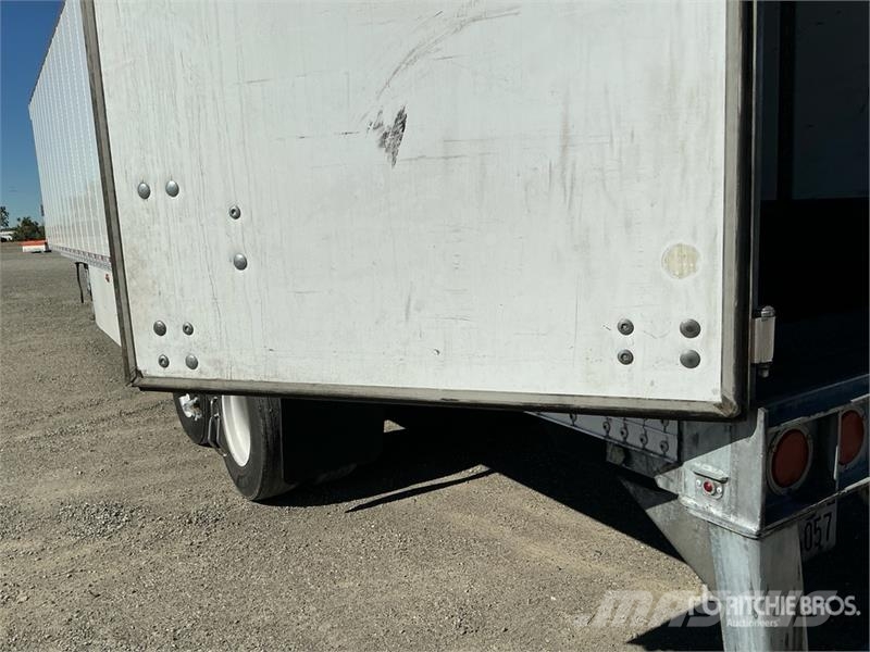 Hyundai VC2530152-AJS Прицепы-фургоны