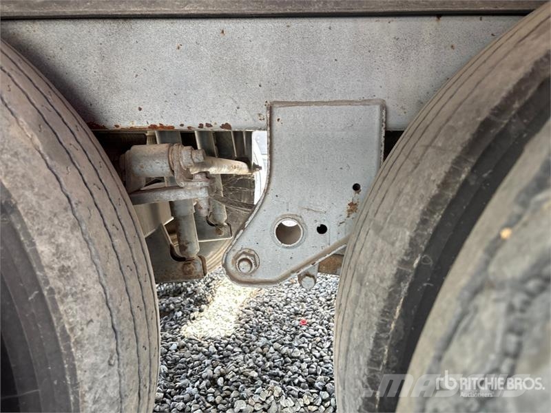 Hyundai VC2530152-AJS Прицепы-фургоны