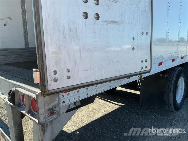 Hyundai VC2530152-AJS Прицепы-фургоны