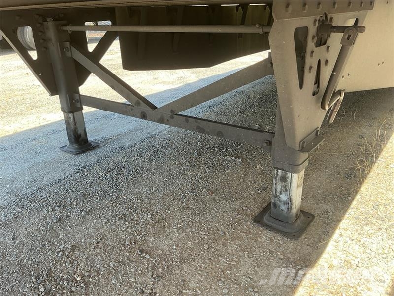 Hyundai VC2530152-AJS Прицепы-фургоны