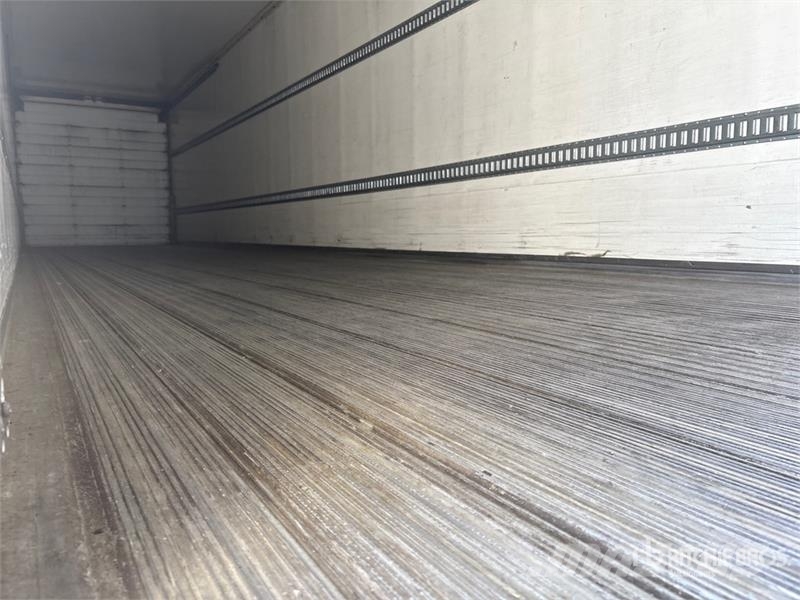 Hyundai VR2480152-ARS 48 ft x 102 in T/A Refrigerated Trai Температурно-контролирани полуремаркета