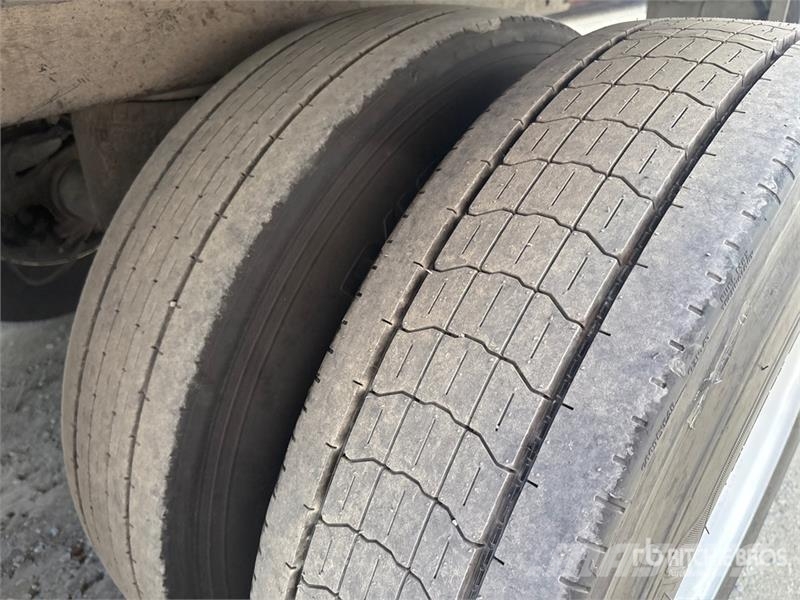 Hyundai VR2480152-ARS 48 ft x 102 in T/A Refrigerated Trai Температурно-контролирани полуремаркета