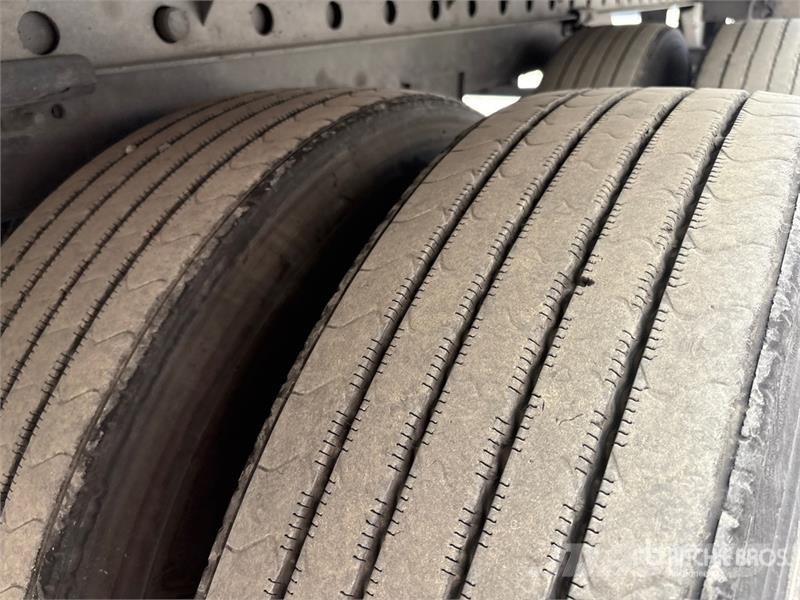 Hyundai VR2490132-S 53 ft x 102 in T/A Multi -Temp Refrige Poluprikolice hladnjače