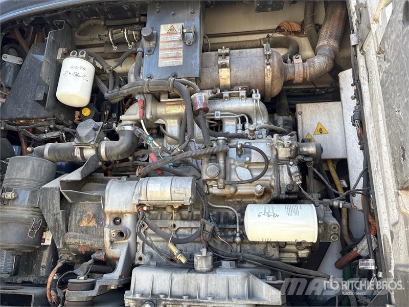 Hyundai VR2490132-S 53 ft x 102 in T/A Multi -Temp Refrige Poluprikolice hladnjače