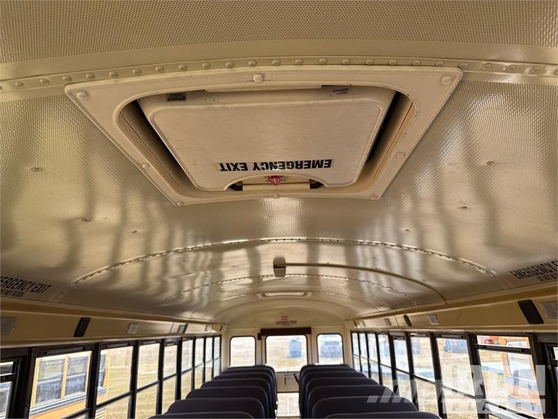 IC Corporation FE300 4x2 48-Seat School Bus Minibusy