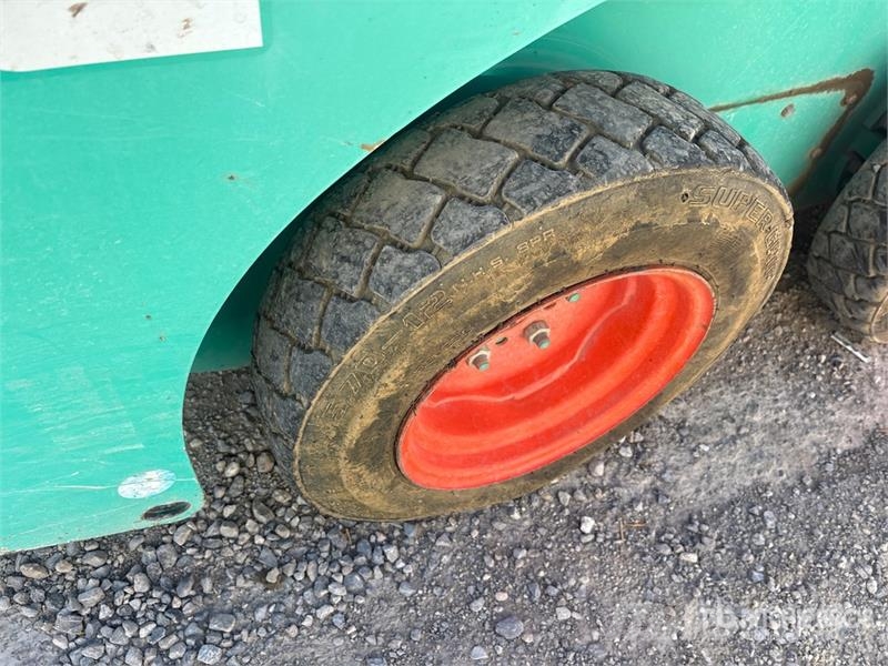IHI AS12 Skid Steer Loader Minilæsser - skridstyret