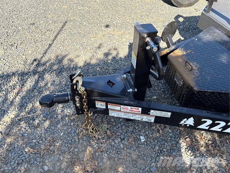 Industrias America 227T 14 ft T/A Tilt Deck Trailer ローローダー