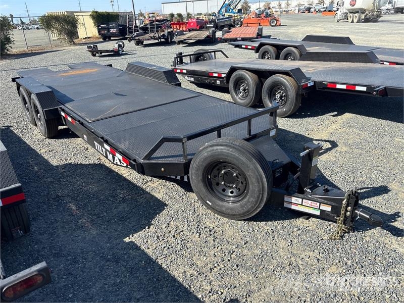 Industrias America 227T 22 ft T/A Tilt Deck Trailer ローローダー