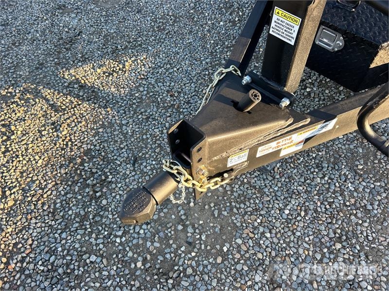 Industrias America 227T 22 ft T/A Tilt Deck Trailer Lavetit