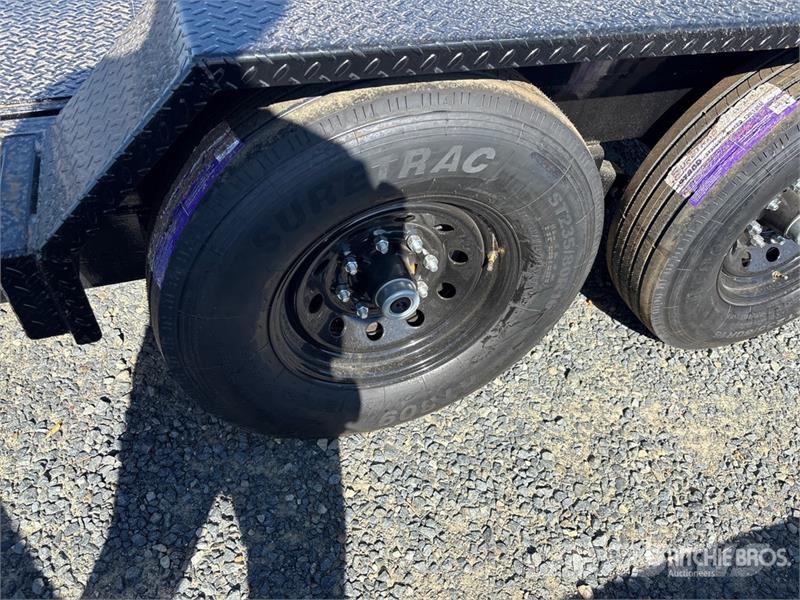 Industrias America 227T 22 ft T/A Tilt Deck Trailer ローローダー