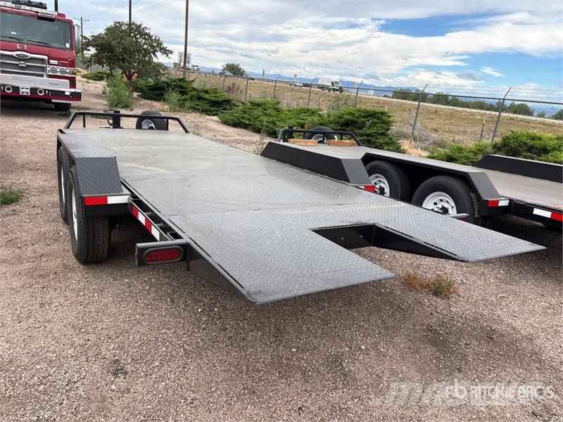 Industrias America 227T 10410 lb 19 ft T/A Tilt Deck Trailer (Unused) Low loaders