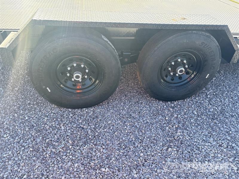 Industrias America 227T 14000 lb 22 ft T/A Tilt Deck Trailer (Unused) Nizki nakladalci