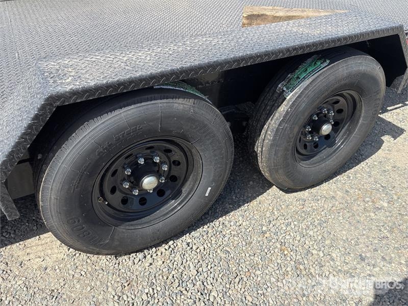 Industrias America 227T 20 ft T/A Tilt Deck Trailer Plataformas bajas