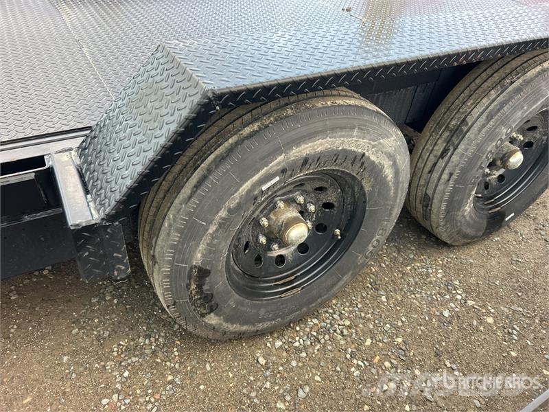 Industrias America 227T 22 ft T/A Lane 4 Spot 5 Tilt Deck Trailer Lavetit