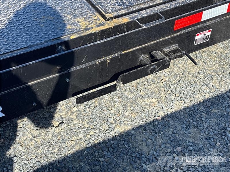 Industrias America 227T 22 ft T/A Tilt Deck Trailer ローローダー
