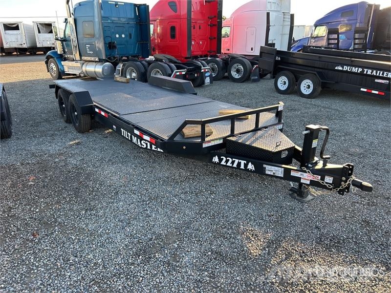 Industrias America 227T 22 ft T/A Tilt Deck Trailer Lavetit
