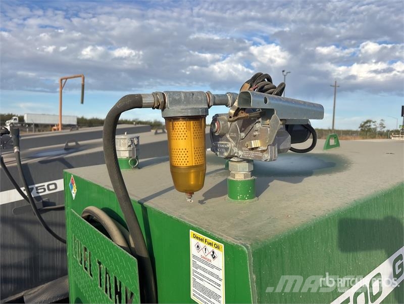 Industrias America 500 T/A Fuel Trailer (Unused) Tanker trailers