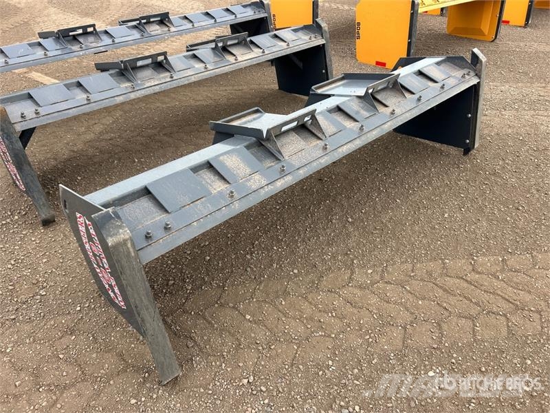 Industrias America G9 108 in Skid Steer Snow Pusher (Unused) Снежные отвалы и плуги