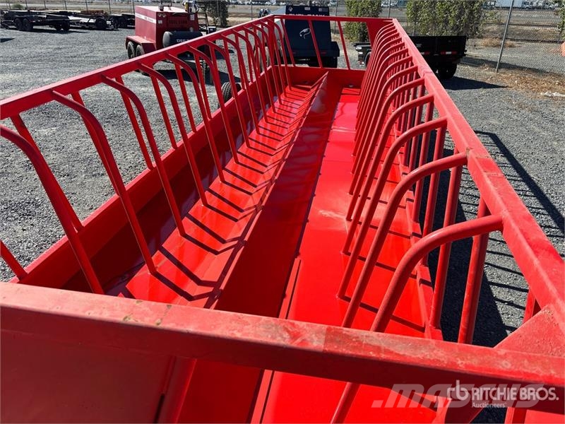 Industrias America P92R Livestock Feeder Кормушки для животных