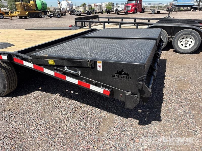 Industrias America PR25 25 ft T/A Equipment Trailer Vehicle transport trailers