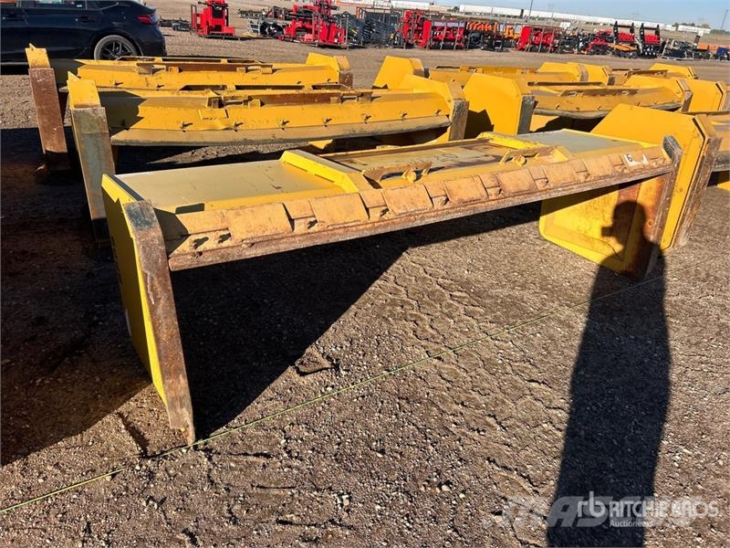 Industrias America SP09 108 in Skid Steer Snow Pusher Hóeltakarítók