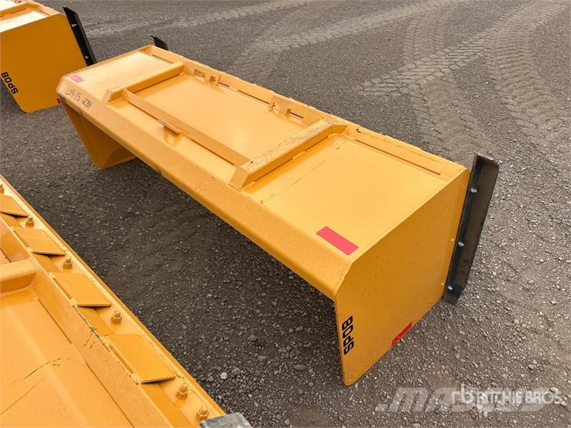 Industrias America SP08 96 in Skid Steer Snow Pusher (Unused) Снежные отвалы и плуги