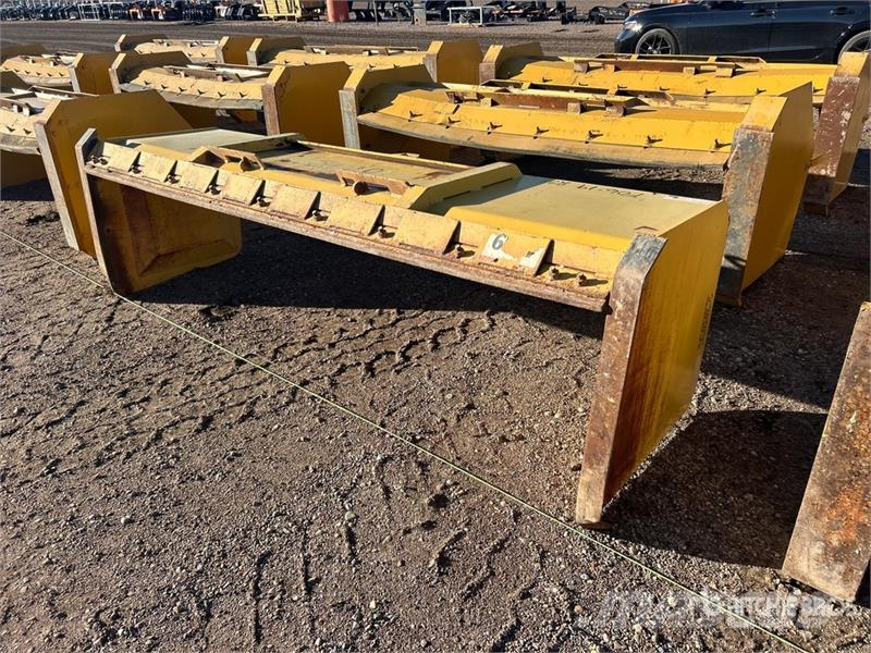 Industrias America SP09 108 in Skid Steer Snow Pusher Hóeltakarítók