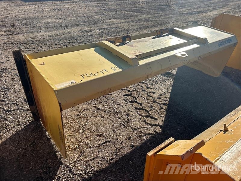 Industrias America SP09 108 in Skid Steer Snow Pusher Hóeltakarítók